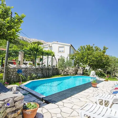 Appartement Mladen *