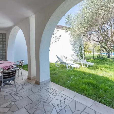 Mladen Apartament Baška