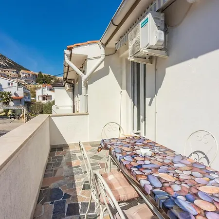 Mladen Apartament
